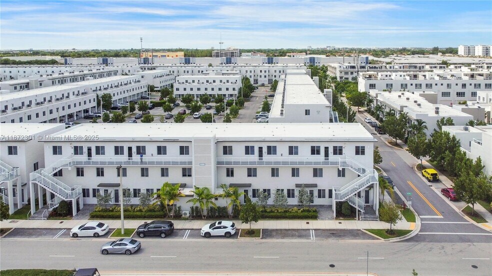 Building Photo - 10300 NW 66th St