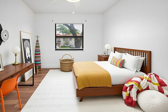 Primary Photo - 15805 W Waterside Cir