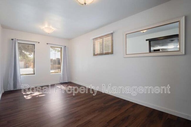 Building Photo - 1332 Boatright Dr NE