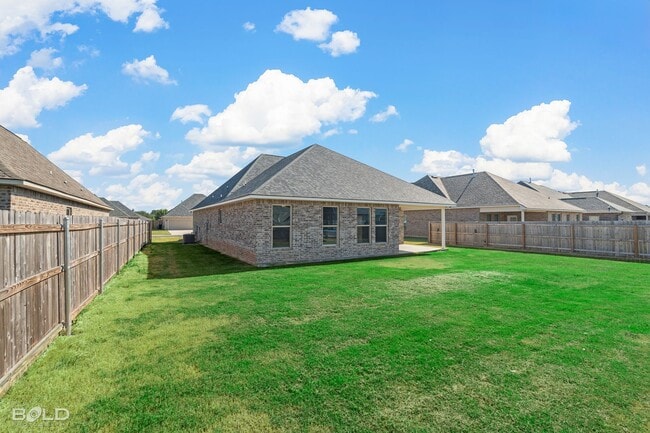 Building Photo - 126 St Edmunds Wy