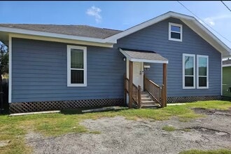 Building Photo - 4201 Irvington Blvd