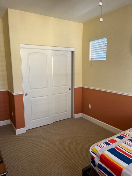 Building Photo - 590 Selby Ln