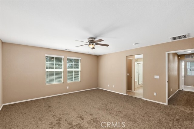 Building Photo - 40485 Amesbury Ln