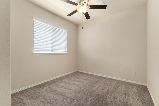 Building Photo - 1511 Peyton Oaks Pl