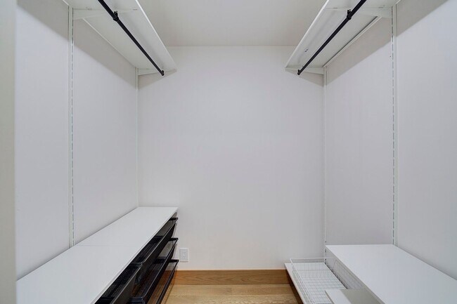 Building Photo - 3Bd/2.25Ba North Bend House