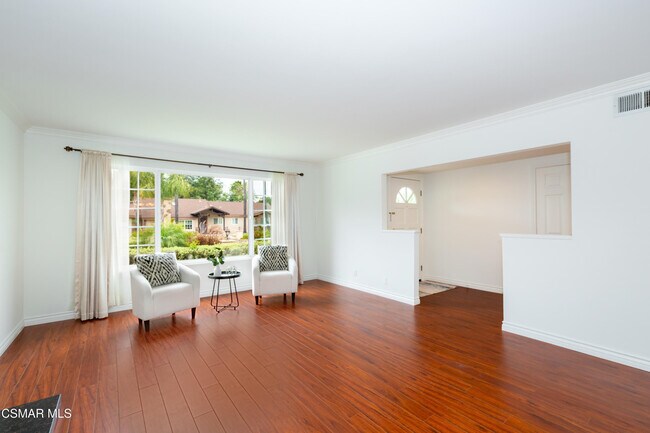 Building Photo - 3340 Tuxford Pl