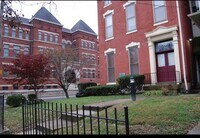 Building Photo - 1210 S Brook St