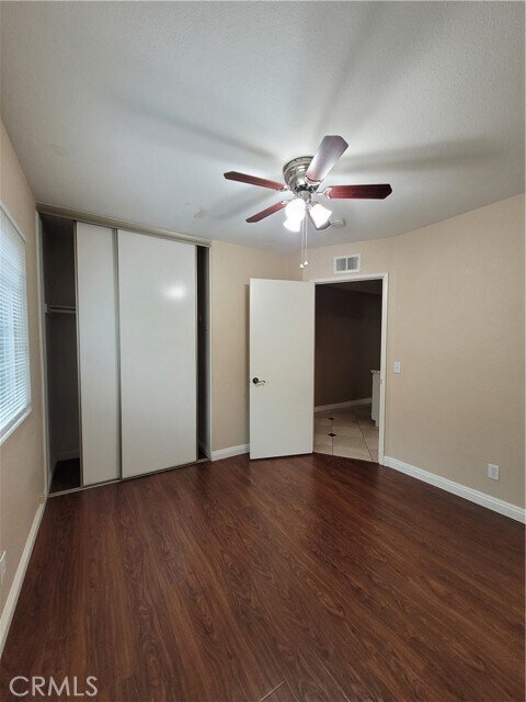 Building Photo - 775 Falcon View St