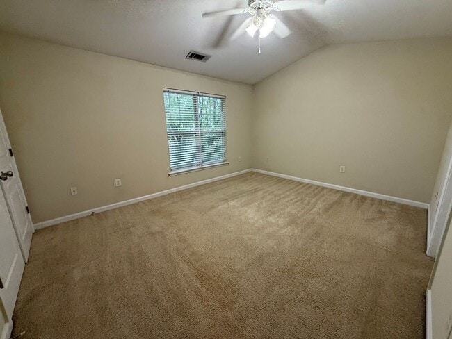 Building Photo - PRE-LEASING FOR AUGUST 2026!