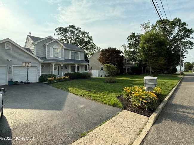 Primary Photo - 209 Academy Ln