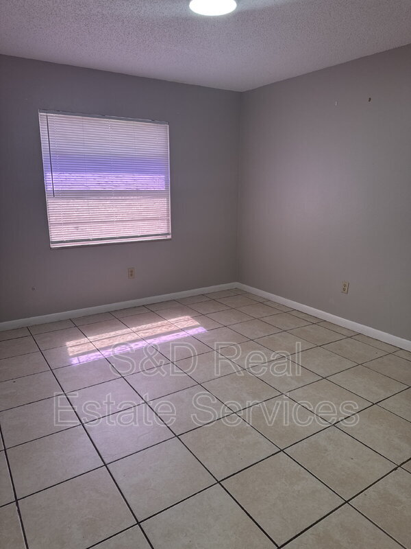 Building Photo - 3009 Allred Dr