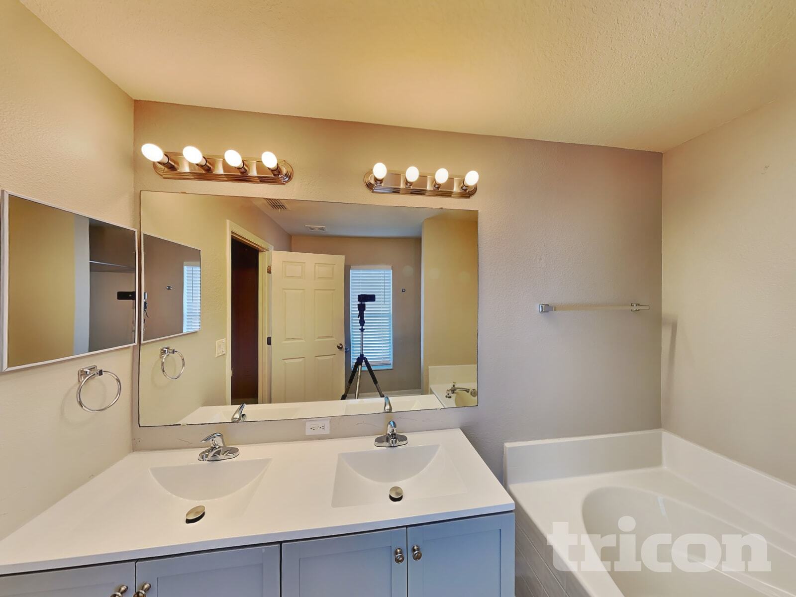 Building Photo - 102 Milton Pl