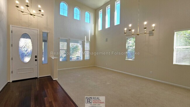 Building Photo - 4446 Menaggio Way