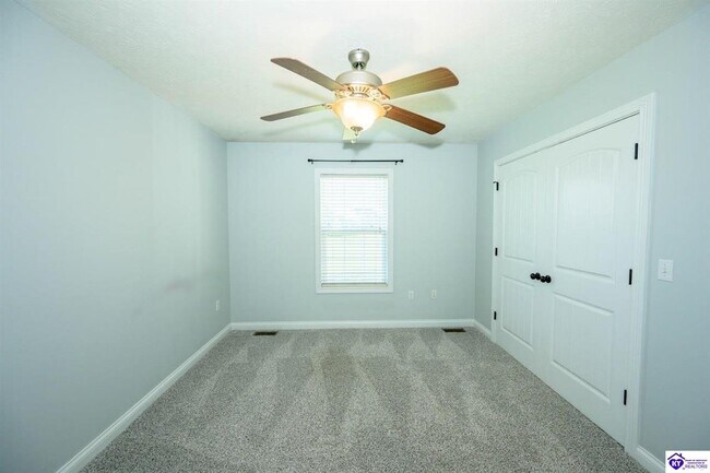 Building Photo - 309 Castleton Ct