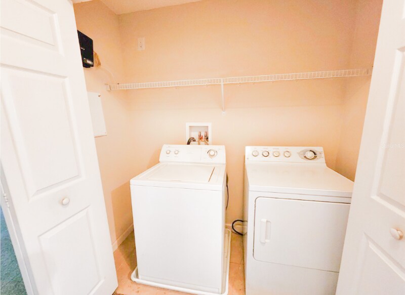 Building Photo - 1132 Chelsea Dr