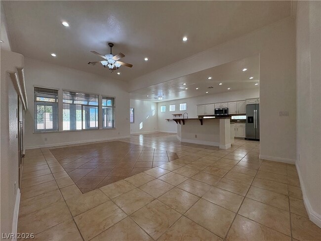 Building Photo - 128 Torchwood Ln