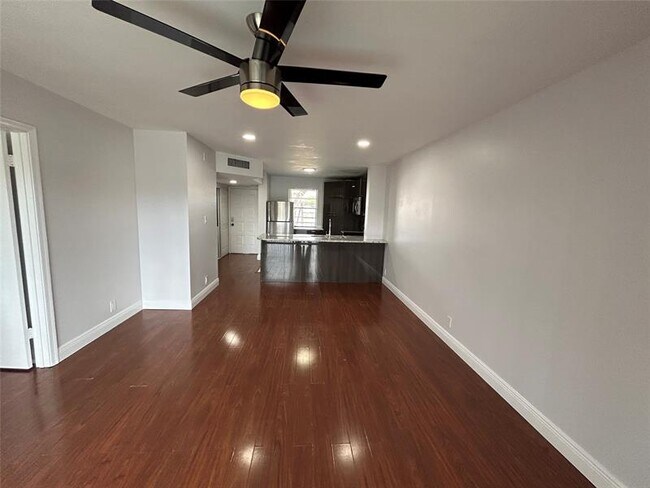 Building Photo - 2391 NW 89th Dr