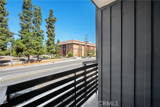 Building Photo - 6700 Kester Ave