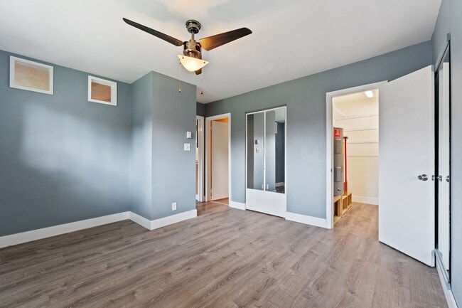 Building Photo - Newly Updated 1 Bed 1 Bath Condo in Carrbo...