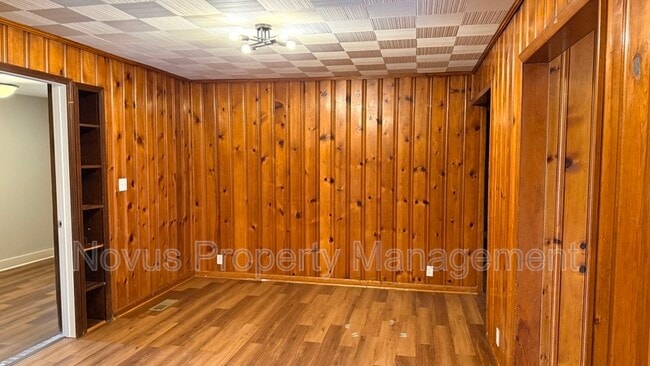 Building Photo - 42 Bagwell Dr