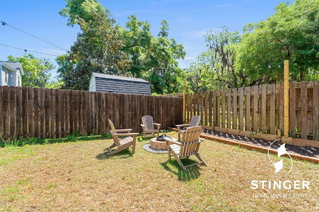 Building Photo - 9 Camp Saxton Way