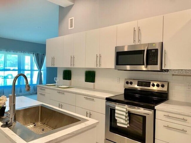 Building Photo - 3112 Magnolia Way Punta Gorda FL 33950