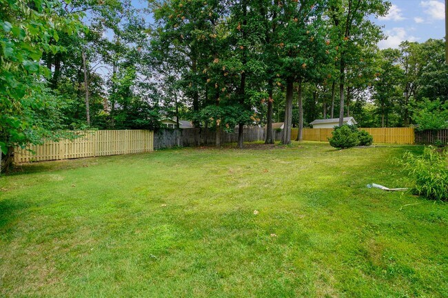 Building Photo - 11200 Powder Horn Dr