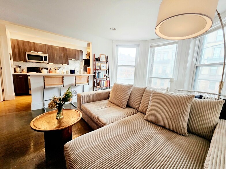 Building Photo - 49 Massachusetts Ave