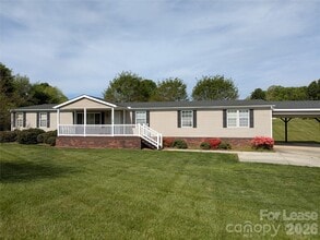 Building Photo - 338 Weathers Creek Rd