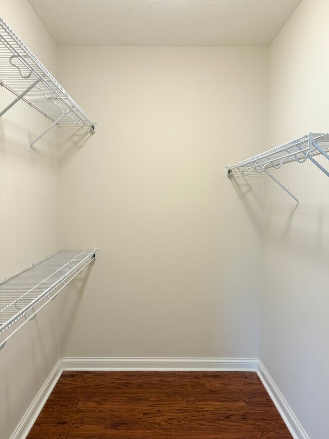 Building Photo - 2500 Crossings Blvd