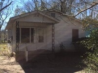 Building Photo - 1200 McRae Ave