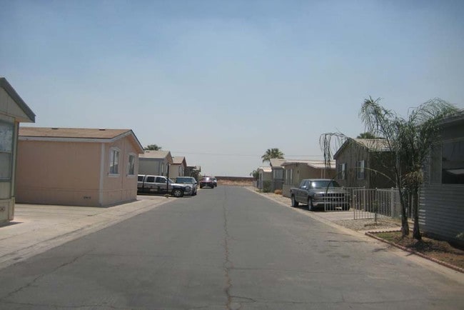 Primary Photo - Malan Mobile Home Park
