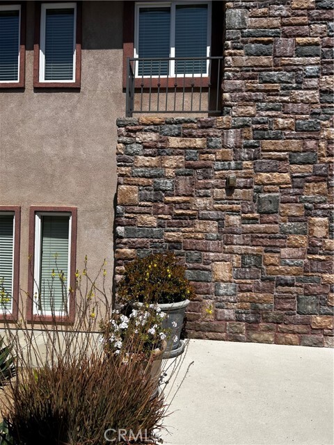 Building Photo - 5241 Colodny Dr