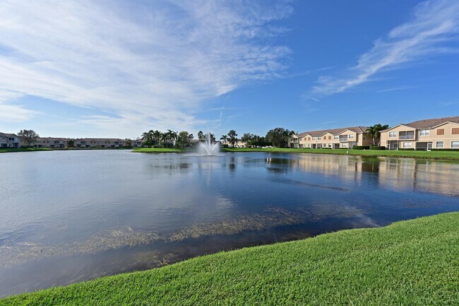 Building Photo - 3566 Parkridge Cir