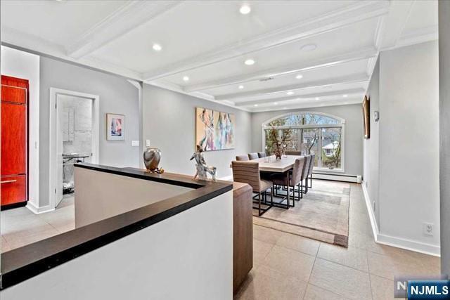 Building Photo - 954 Pines Terrace