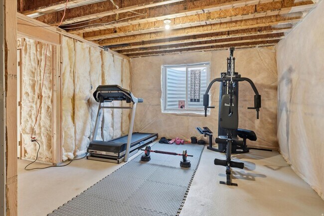 Building Photo - Single Family Rental in The Village at Fox Meadows | Mountain Views, Pool and Community Amenities