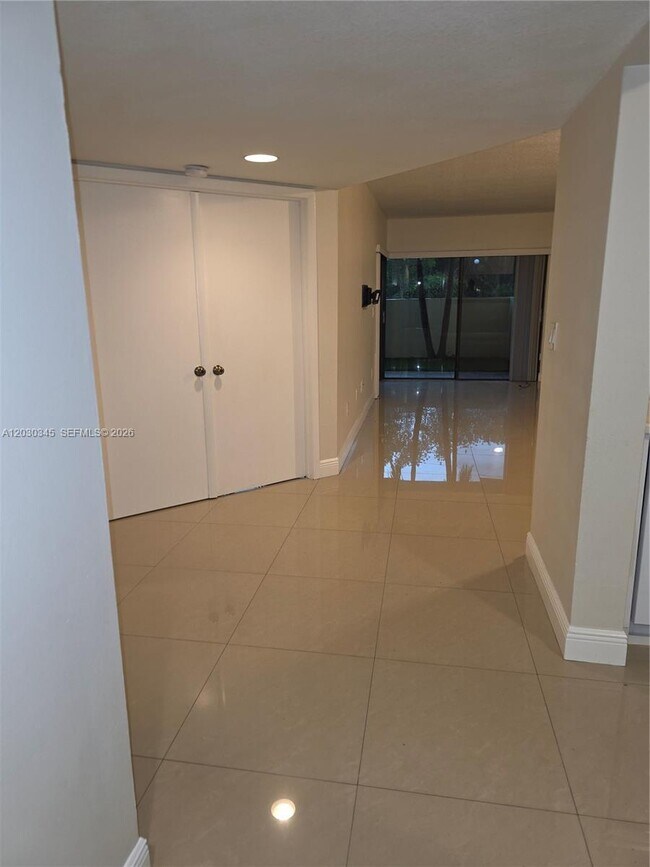 Building Photo - 12932 SW 88th Ln