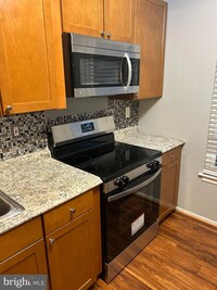 Building Photo - 7514 Braemar Ct