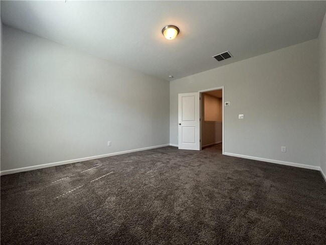 Building Photo - 2520 Whistler Wy NE