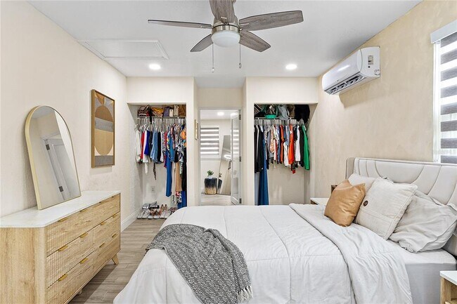 Building Photo - 1305 Fountainhead Dr