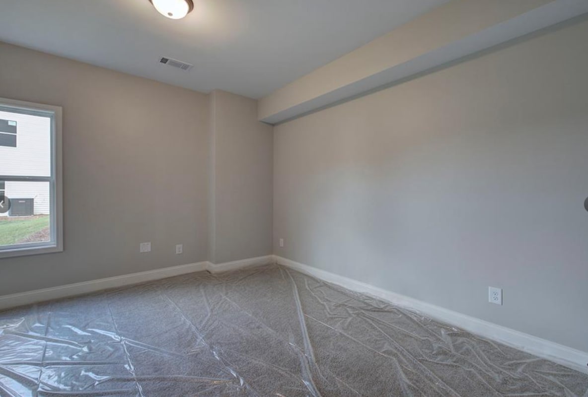 Building Photo - 315 Arbor Cir