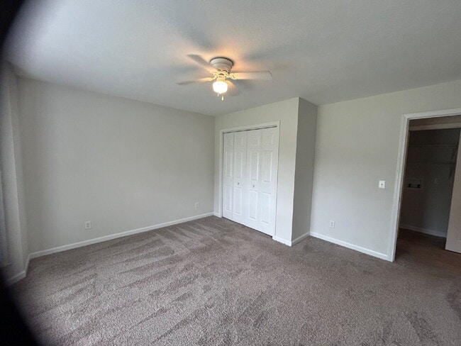 Building Photo - 3BD 2 BA HOME FOR RENT NEXT TO ALGOOD SCHOOLS