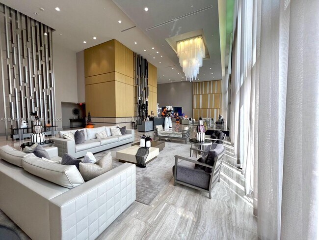 Building Photo - 5300 Paseo Blvd