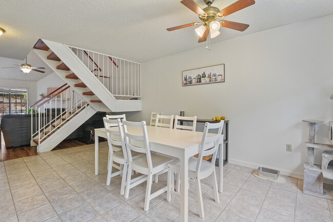 Dining Room - 2070 Michel Delving Rd