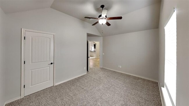 Building Photo - 6520 Bentwood Dr