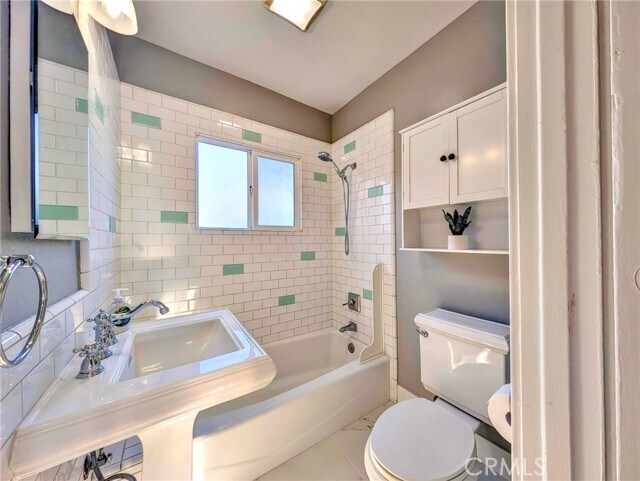 Building Photo - 2731 N Pershing Ave