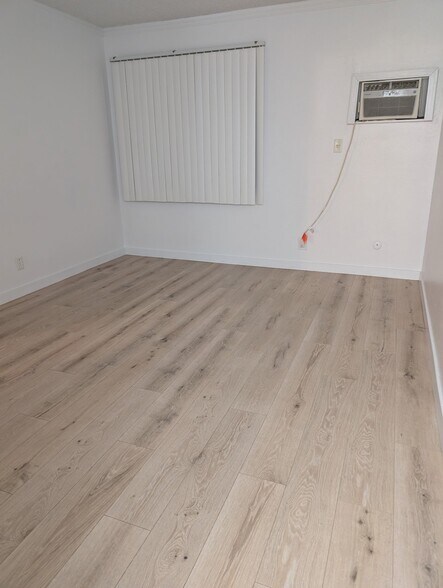 Building Photo - 20234 Cantara St