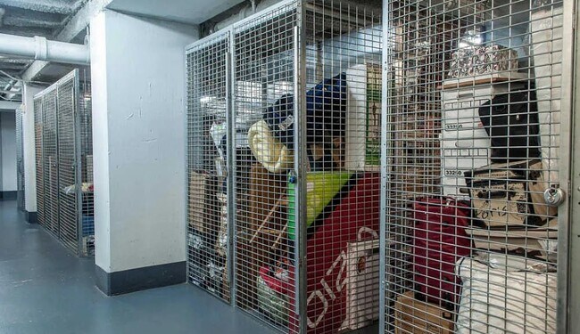 Building Photo - 800 4th St SW