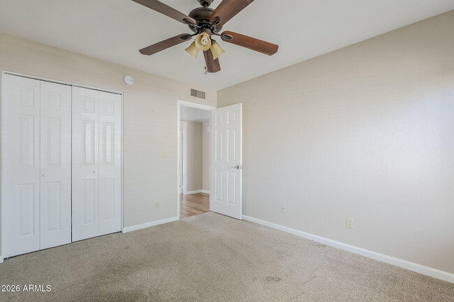 Building Photo - 7707 S Kenwood Ln