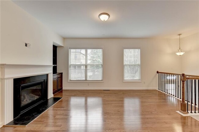 Building Photo - 3332 Twinrose Pl